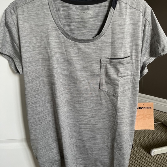 Outdoor research running shirt - Picture 3 of 4